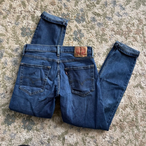 Levi's Classic Blue Jeans - Picture 4 of 4